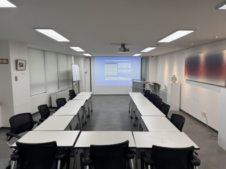 Conference Hall 03
